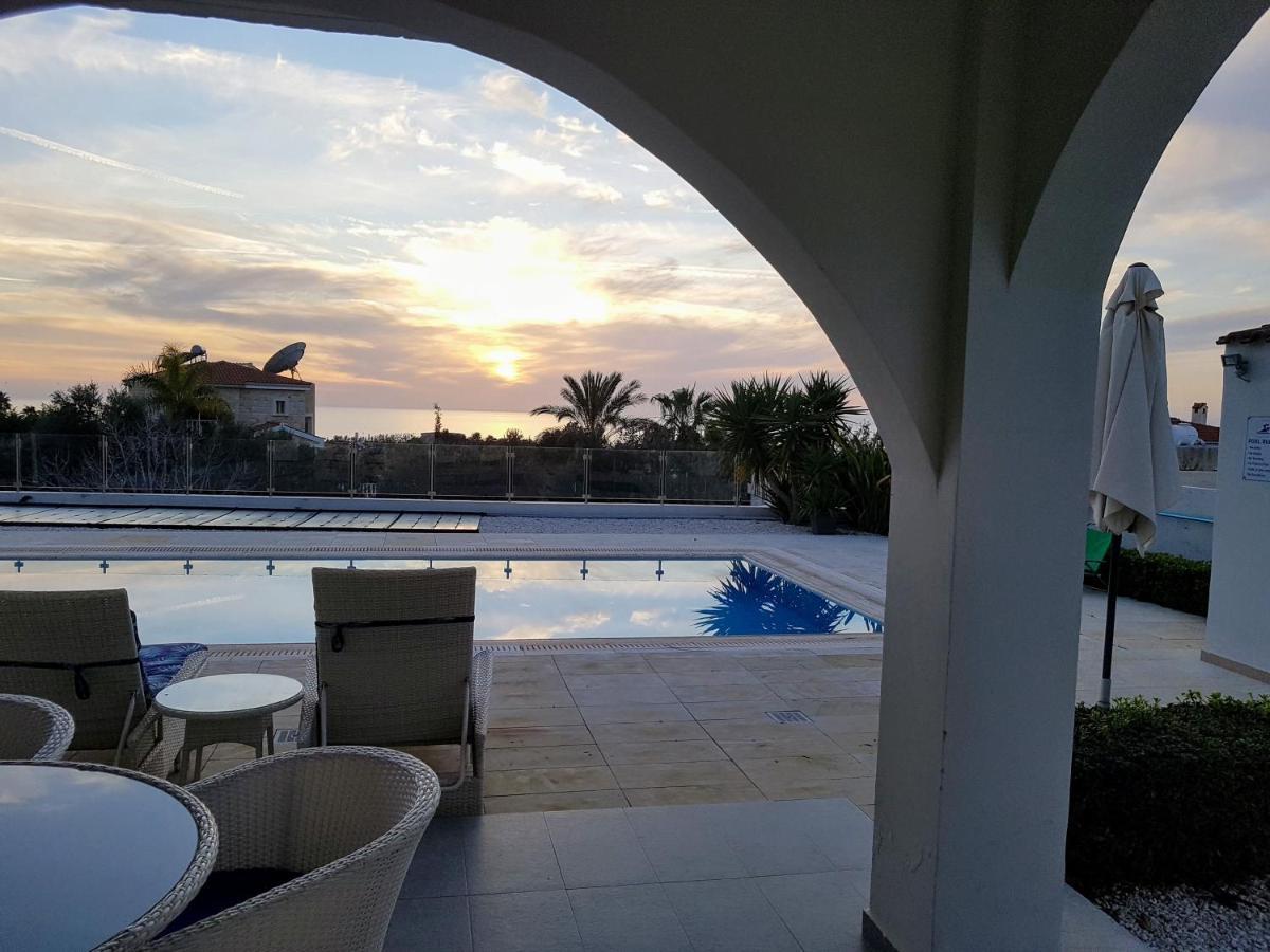 Villa Verdi: Luxury Villa With Private Pool Peyia Extérieur photo