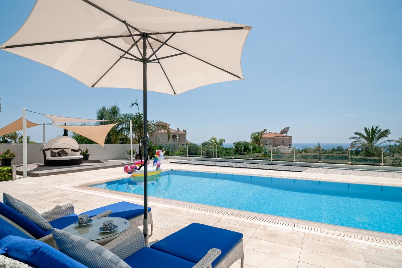 Villa Verdi: Luxury Villa With Private Pool Peyia Extérieur photo