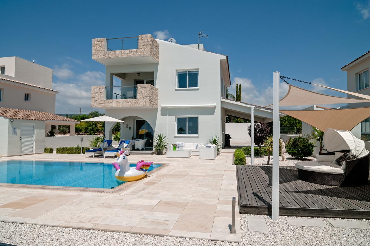 Villa Verdi: Luxury Villa With Private Pool Peyia Extérieur photo