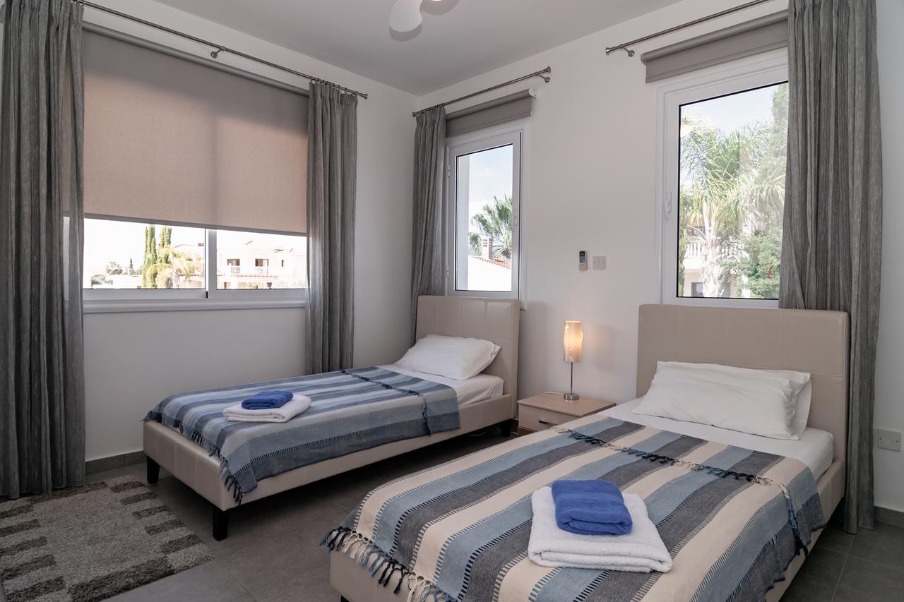 Villa Verdi: Luxury Villa With Private Pool Peyia Extérieur photo